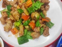 -闯关东东北农家菜(崂山石老人店)
