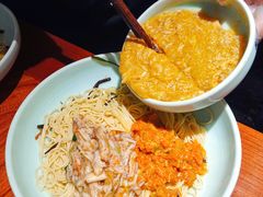 -裕兴记•蟹黄面馆(人民广场店)