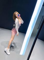 -Vera Wang婚纱礼服旗舰店