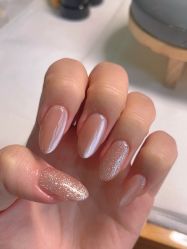-UGIRL有个美甲
