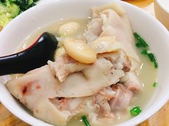 雪豆蹄花-雷祖芳老妈蹄花店