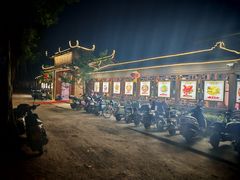-侠成水上农庄(工业大道店)