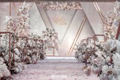 -花轿喜屋婚礼策划