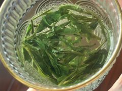 -浙茶集团狮峰·西湖龙井·杭州特产(莫干山路专卖店)