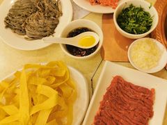 -八先生涮肉房(三里河店)