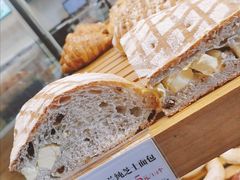 新西兰纯芝士面包-BROAD面包路·欧式面包(龙湖时代C馆店)