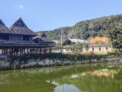 -曼丢傣家古寨