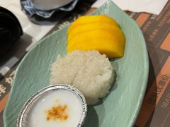 -金马门国际美食百汇(珞喻路店)