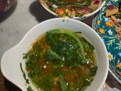 -尚尚仙·酸汤猪手·猪肚鸡火锅(华联万柳购物中心店)