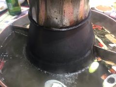 -楼外楼大刀肉传统火锅居(繁荣路店)
