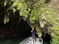 -怀托摩萤火虫洞