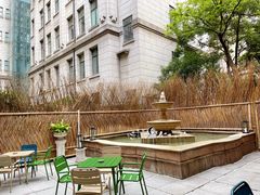 -潮一不贰·法式甜品·生日蛋糕·西式简餐(外滩店)