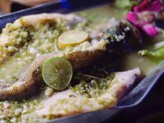 青柠檬蒸鲈鱼-暹罗酒肆泰餐厅酒吧