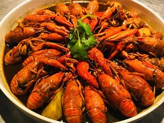 -龙巢盱眙龙虾·牛蛙·烧烤宵夜(八卦岭店)