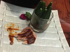 香辣仔鸡拼秋葵-翠清酒家(万丰路店)