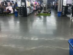 -迪卡侬(顺峰山店)