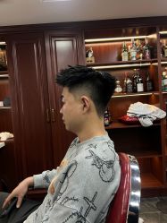 -绅仕門男士理发馆