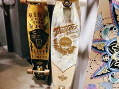-聚点滑板SPOT SKATE(常熟路店)