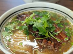 -小马牛肉面·牛骨熬制(南京博物院店)