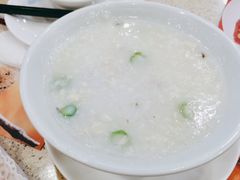 招牌鱼茸粥-点都德(盘福楼店)