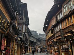 -苗湘食府(十年店)