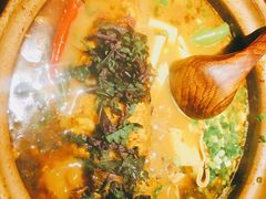 柴火稻草鱼-吃饭皇帝大土家民族菜(正大广场店)