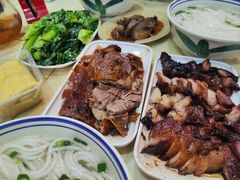 -香辉食馆(新兴路店)