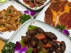 -鹤之乡·齐齐哈尔东北炭火烤肉(昆明盈江路店)