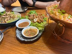 炊锅鸡-蜗牛的家旅行主题云南菜餐厅.小酒馆(护国寺店)