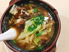-闫家驴肉老店(华电一校店)