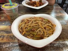 -椒顽新疆炒米粉(湖大店)
