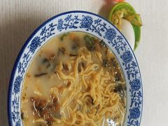-面婆婆东台鱼汤面(湛江路店)