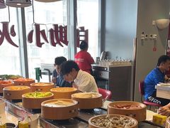 -龍歌自助小火锅(市南金茂湾店)