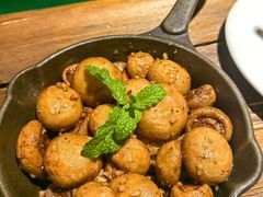 培根蒜香小蘑菇-卢布里西餐厅(总店)