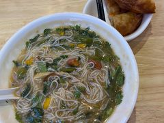 -胡仕光陵水酸粉
