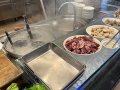 -圣丰索菲特·2 On 988 Café 自助餐厅