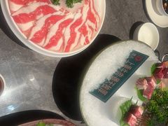 -德天肥牛海鲜火锅(城西银泰店)