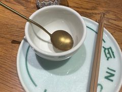 -一坐一忘云南菜(嘉里中心店)
