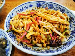 老北京炸酱面-门框胡同百年卤煮(新街口店)