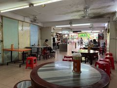 -肥佬良扣肉粉面店(梧州总店)