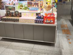 -泡泡玛特POPMART(上海环球港店)