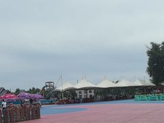 -沈阳龙润夏宫温泉水乐园
