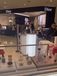 -奥伦纳素Erno Laszlo