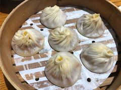 鲜肉小笼-苏小柳手工点心(人民广场分院)