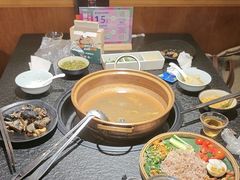 -一善菌·云南菌汤·云南菜(银泰城店)