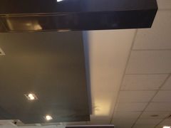 -麦当劳(哈西万达店)