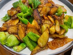 地三鲜-张包铺(关东古巷店)