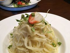 -东口码头·烧鸽子·鱼头泡饼·地方菜(金鹰悦城店)