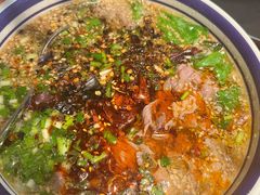 -云阿蛮云南生烫牛肉米线(奉贤路店)