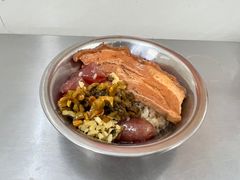 -梁阿婆廿年老牌扣肉糯米饭